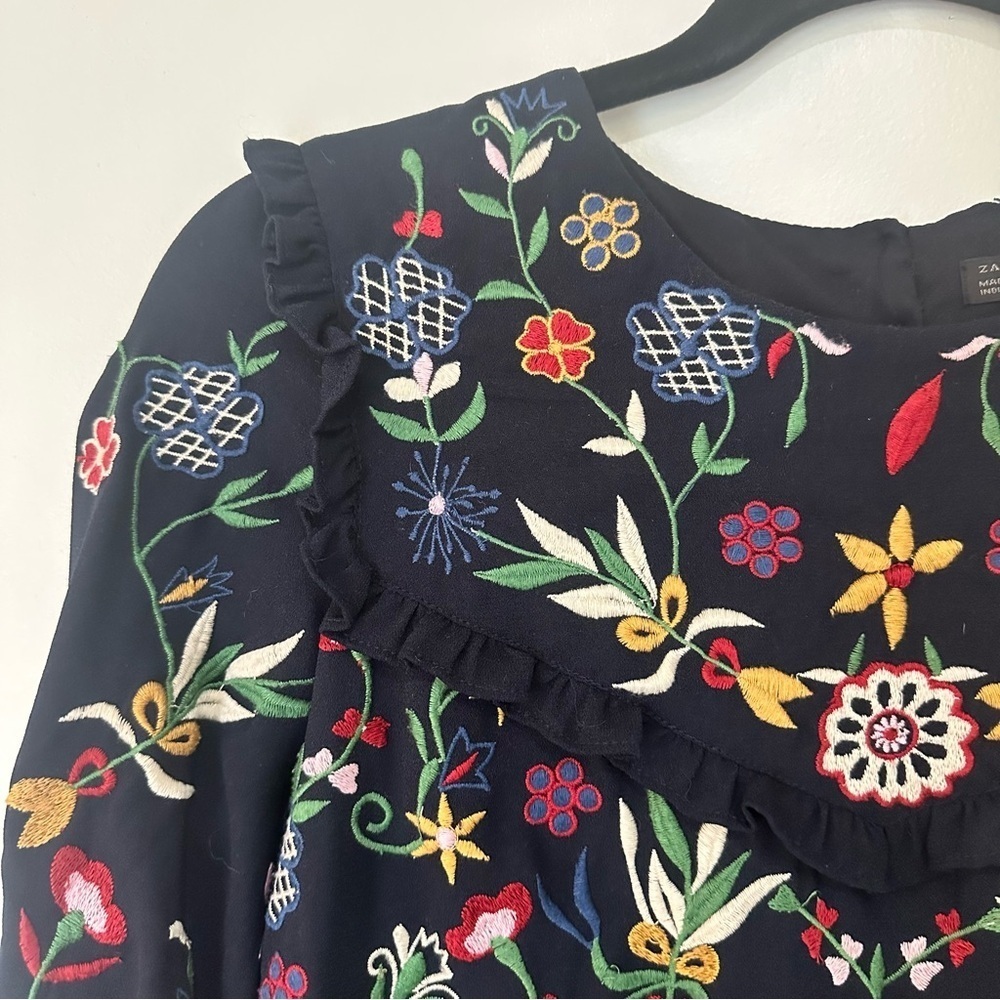 Zara Blue Full Embroidered Mini Shift Dress Size Women’s Medium Long Sleeve - Picture 6 of 15